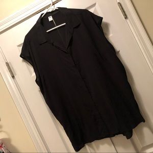 NWOT Old Navy Sleeveless Button Down 1X